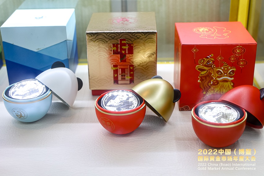 图片4:银币3个球.jpg 图片4:银币3个球.jpg
