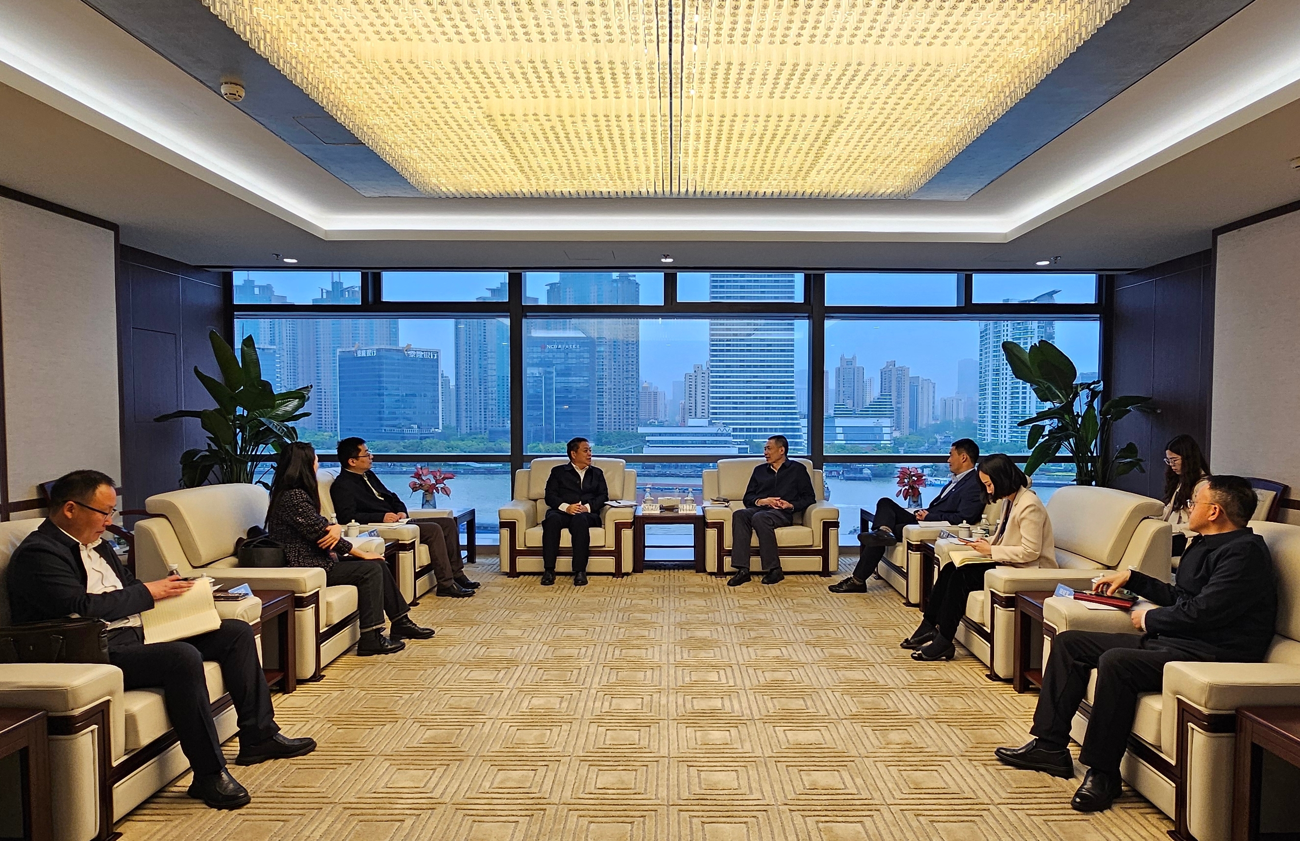 1.上交所.jpg 1.上交所.jpg